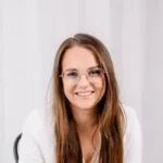 Strona główna Zamień go na spokój, jasne zasady i przestrzeń na rozwój. Pomogę Ci stworzyć spójny i dopasowany do Twojej pracy system obsługi klienta: od pierwszego kontaktu, przez onboarding, aż po zakończenie współpracy. Strona główna